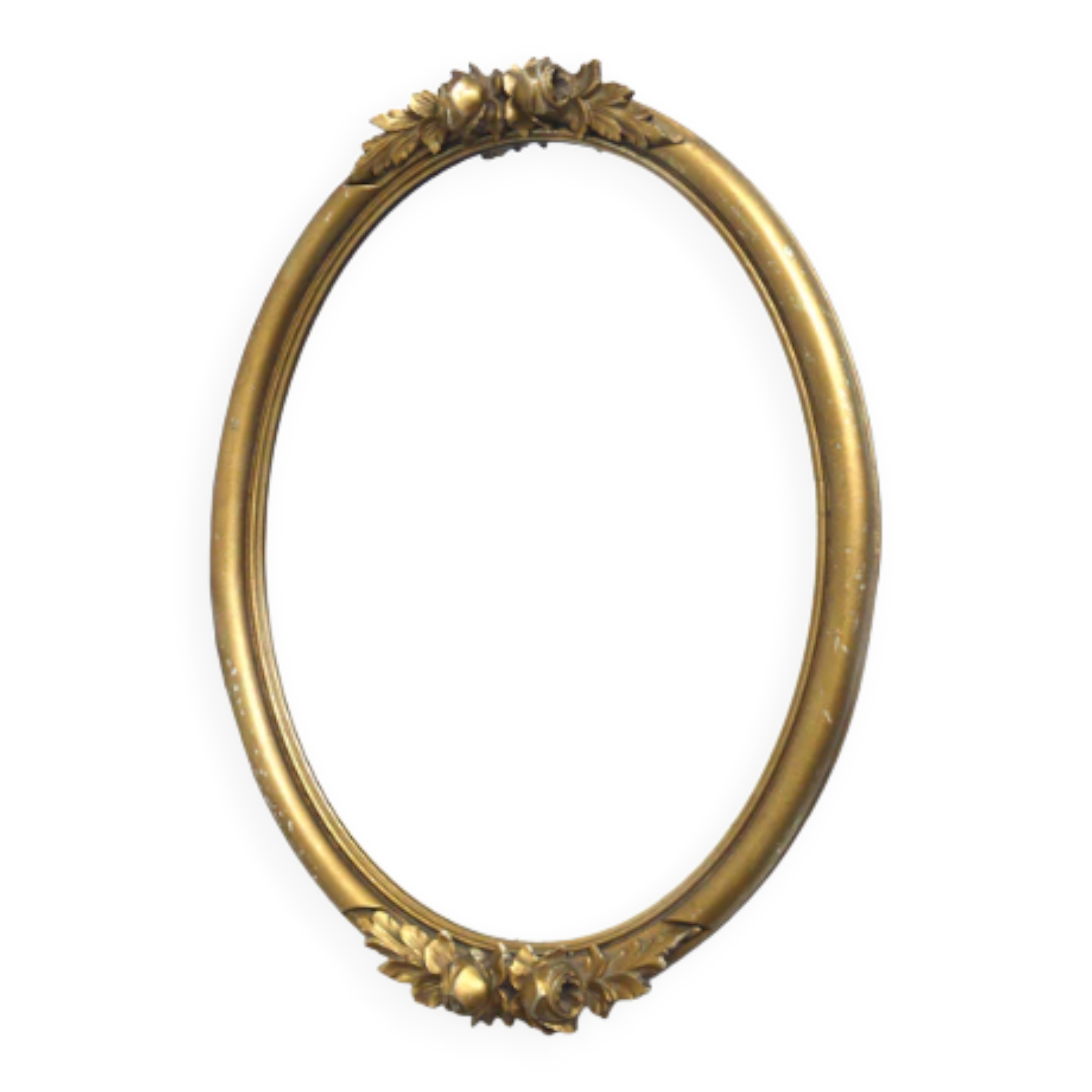 Oval mirror in gilded wood