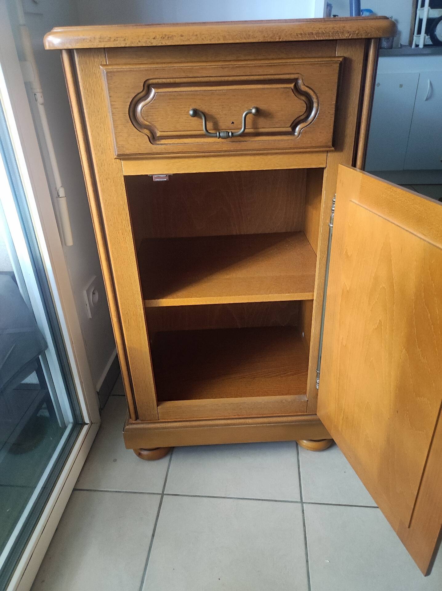 Jam storage furniture