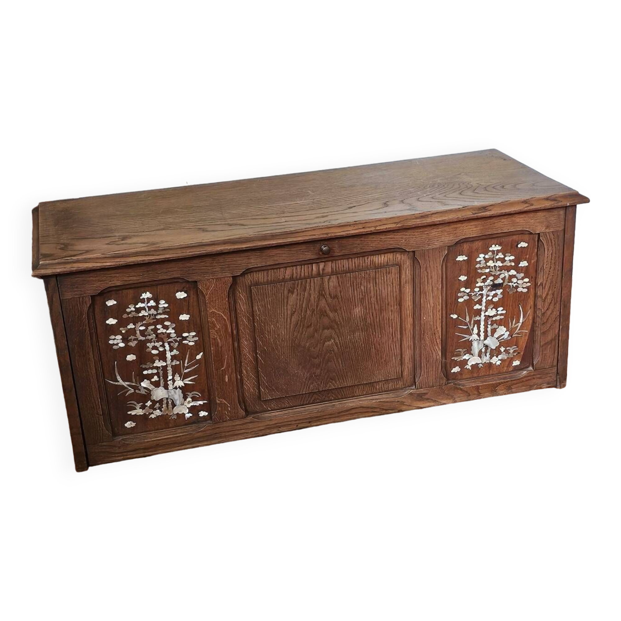 Mother-of-pearl inlaid desk top