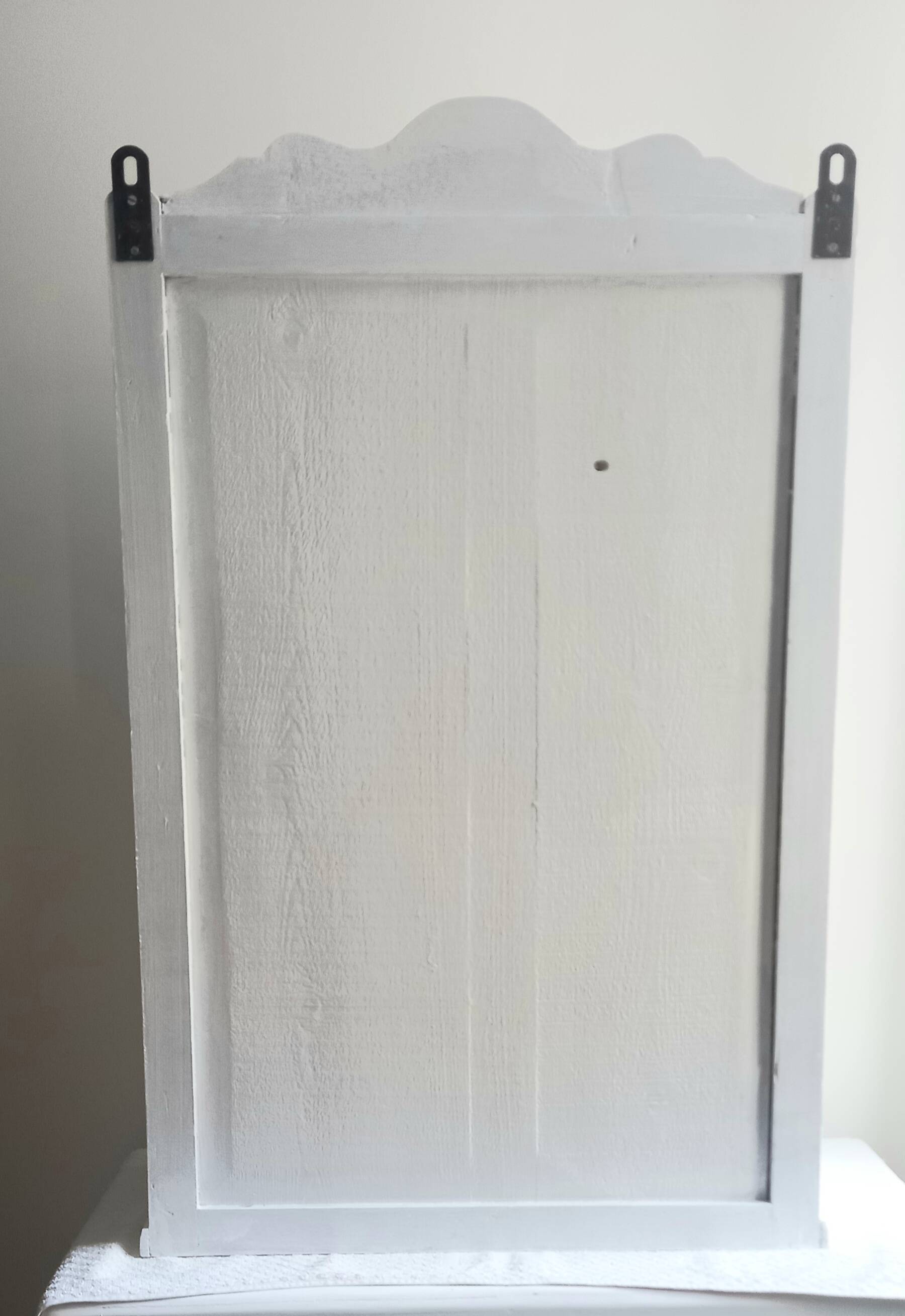 Armoire murale vitrée