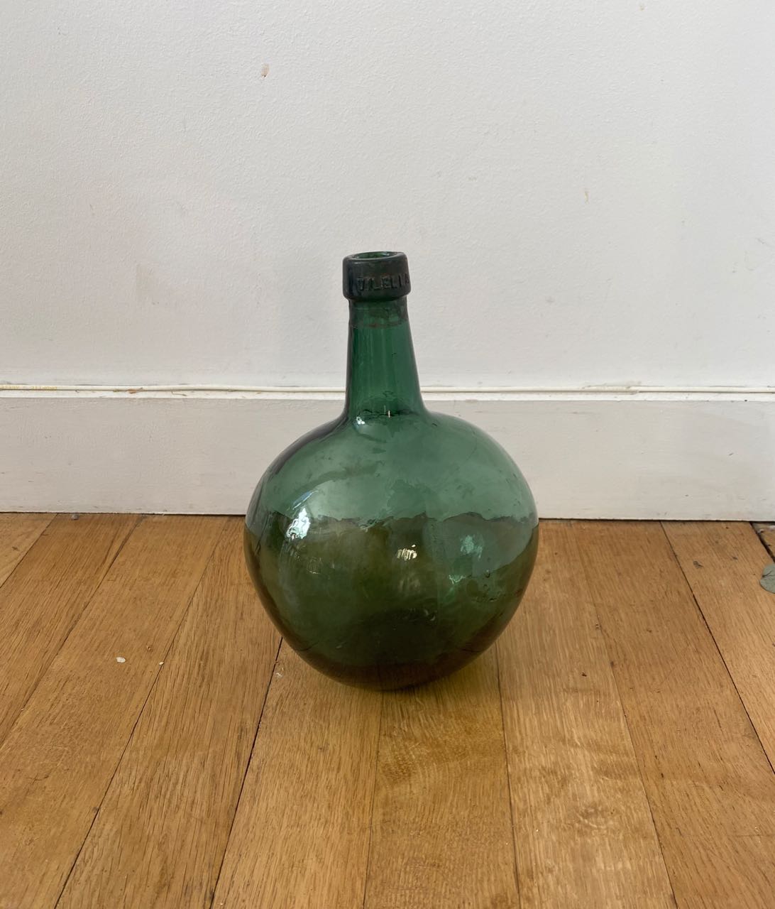 Demijohn