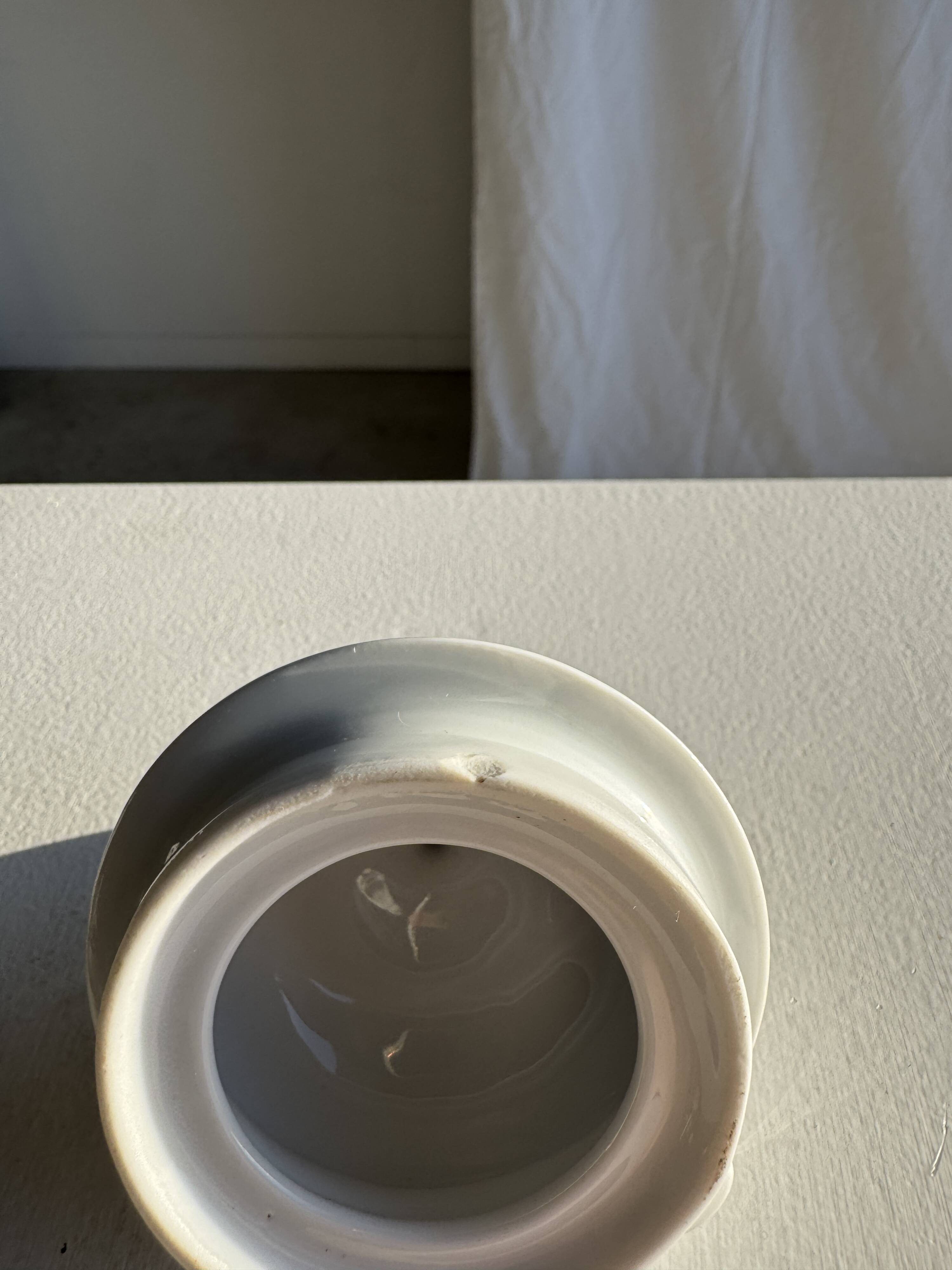 White Bavarian porcelain teapot H27