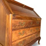 Antique Italian secrétaire in solid walnut, 1920s/1930s.