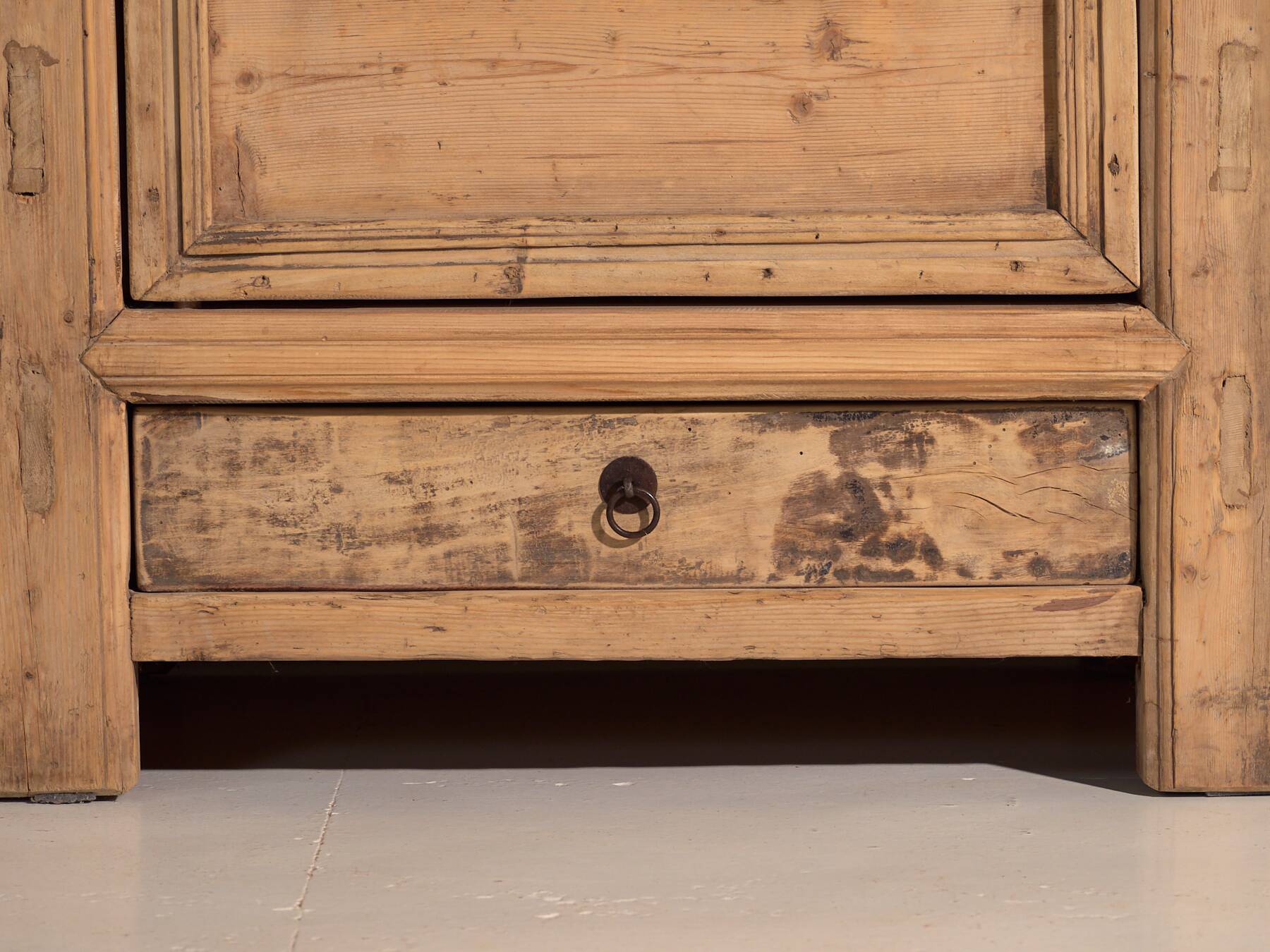 Antique sideboard with three doors (circa 1900) #38