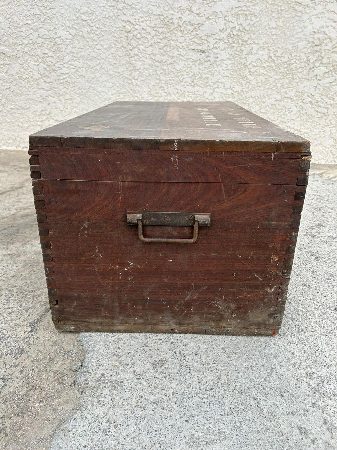 Wooden chest / military trunk