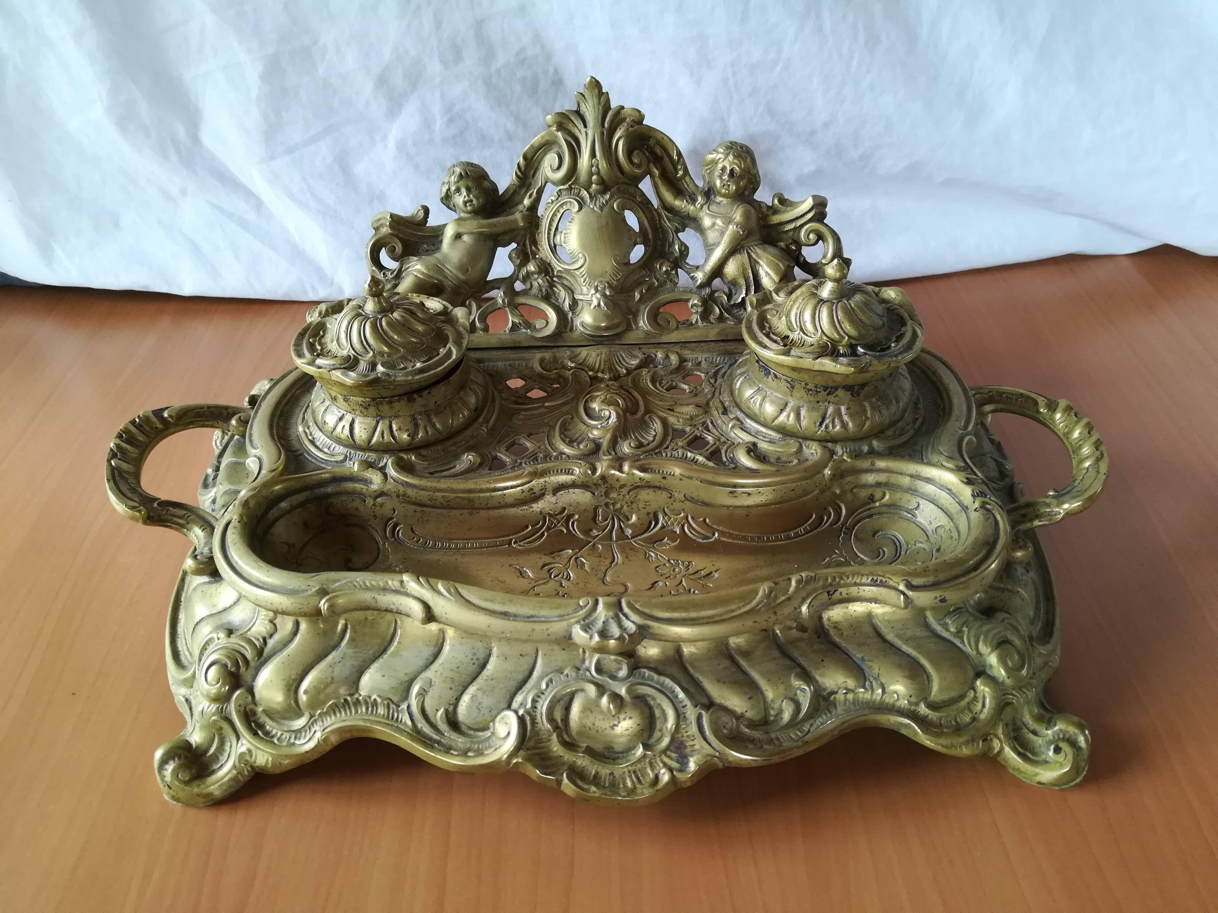 Double inkwells in Bronze 19th Century