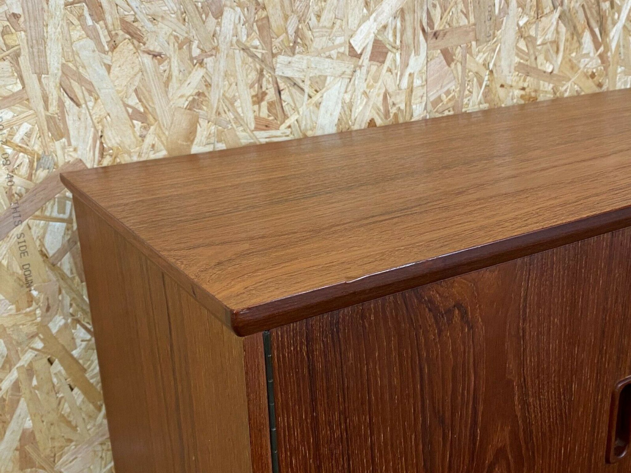 60s 70s teak sideboard Credenza cabinet Danish Modern Design Denmark 70s