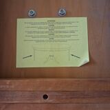 Round table in cherry wood