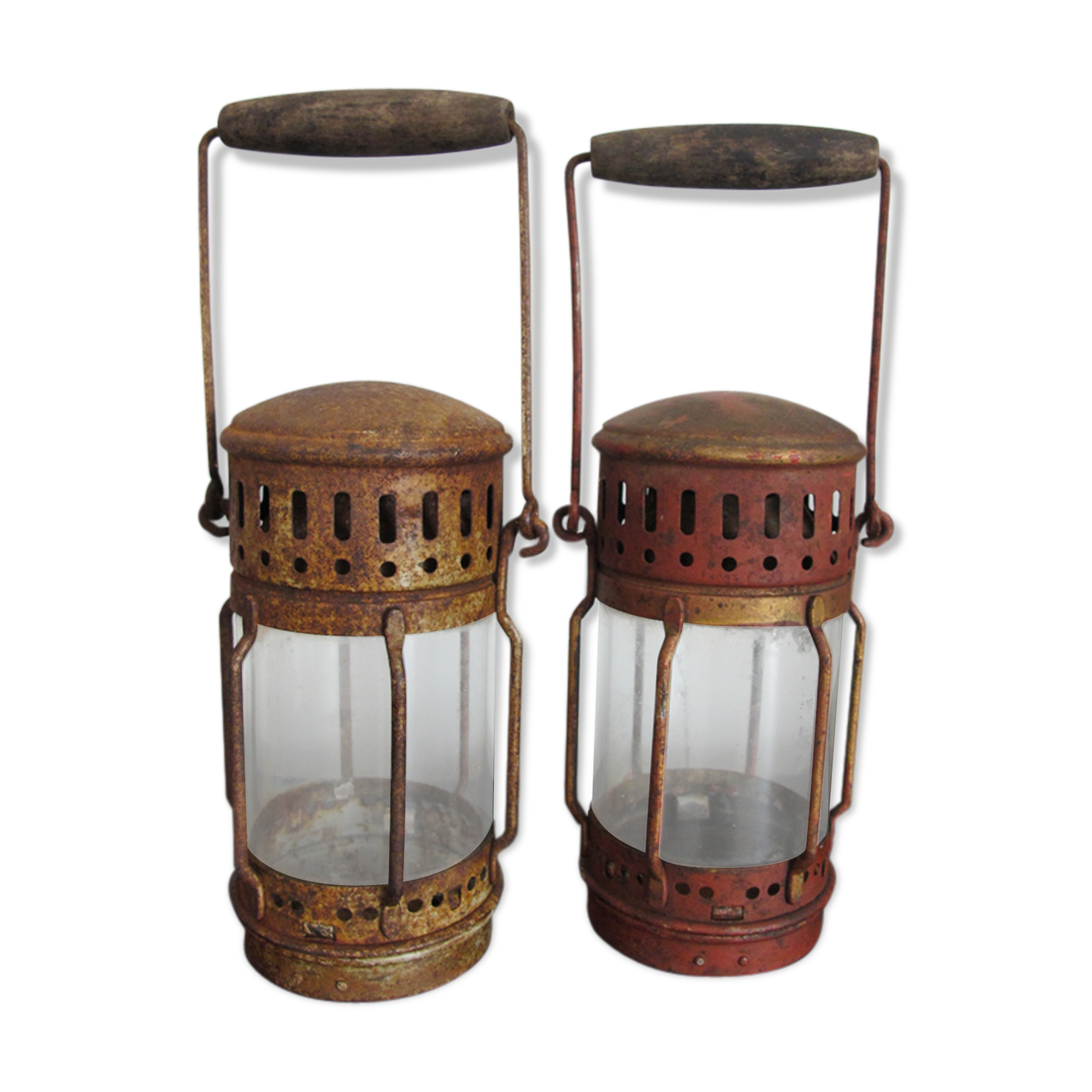 Set of two industrial lanterns