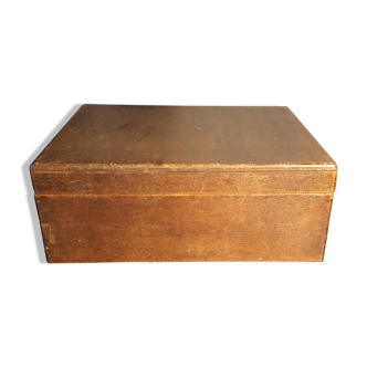 Raw wooden box