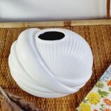 Oval vase draped effect