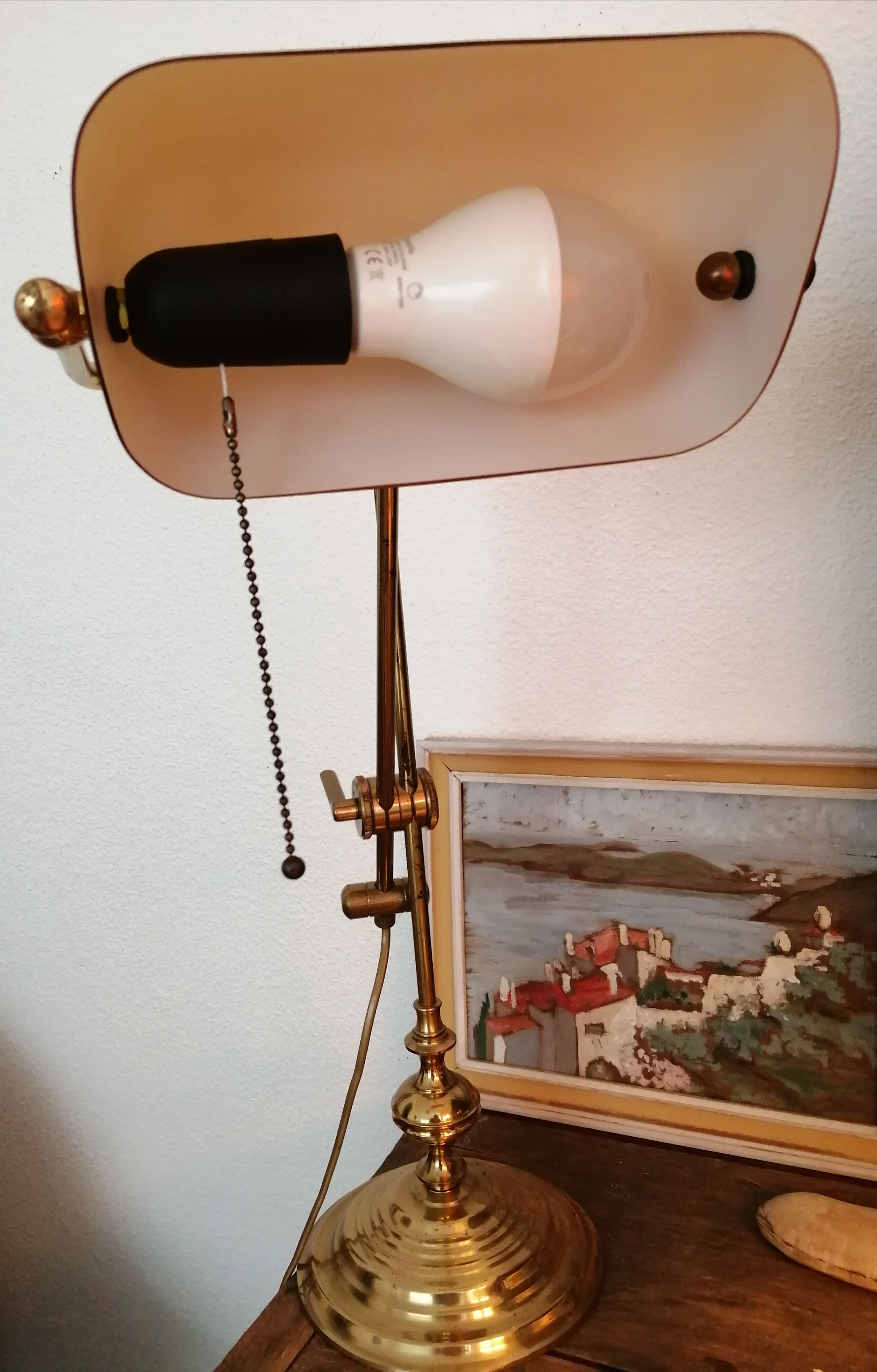Bank lamp