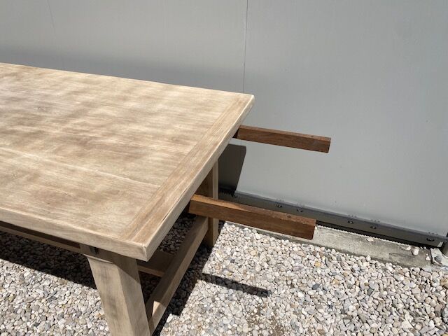 Stripped farmhouse table extensions to 255 cm