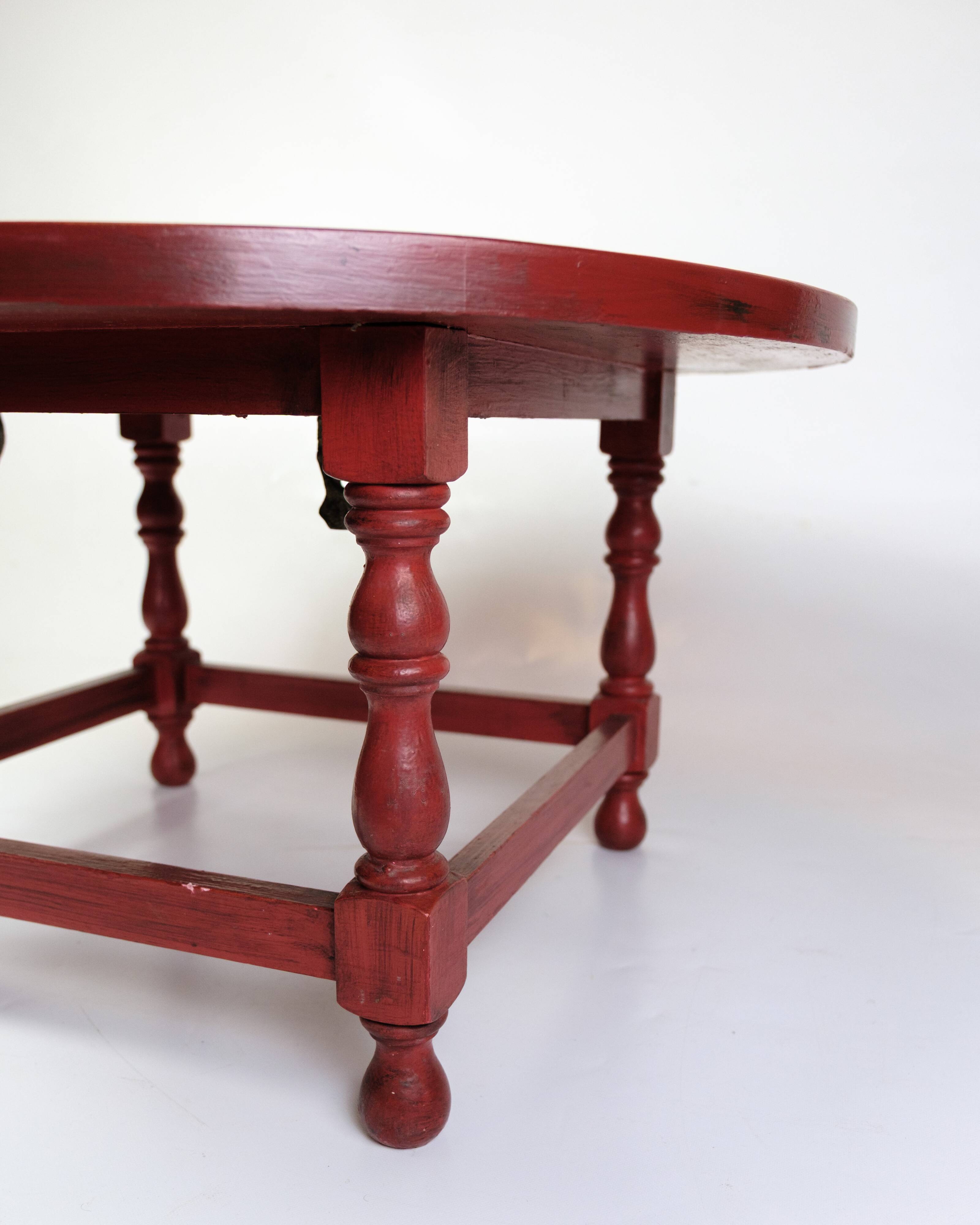 Antique Chinese Style Round Coffee Table With Bulit-in Brass Tray From 1890