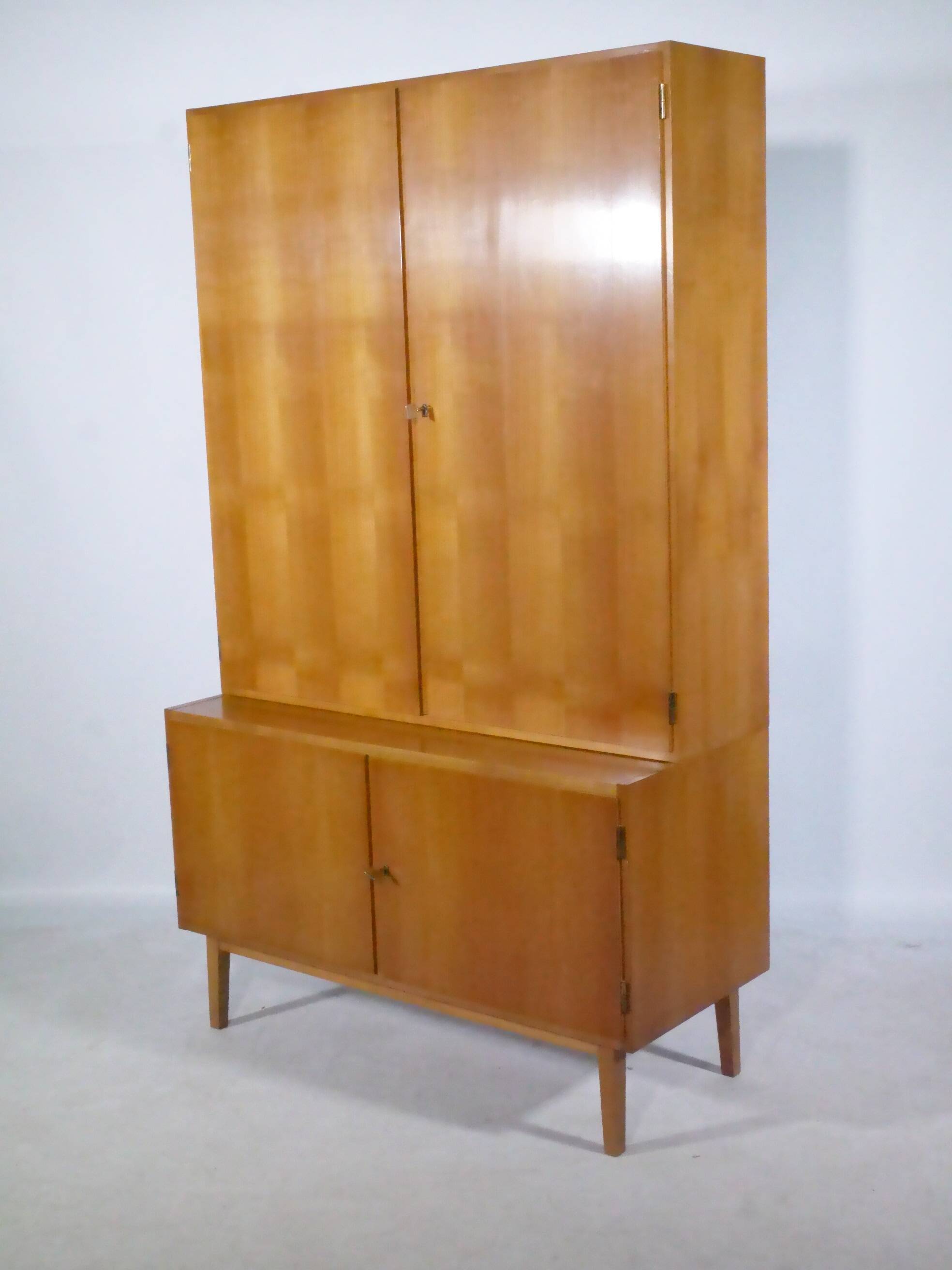 Buffet design Mid-Century en merisier, commode vintage, 1960