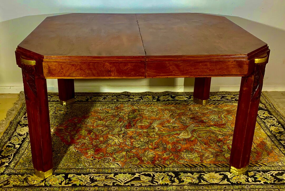 Art deco table 1920 in walnut with extensions, 8 people