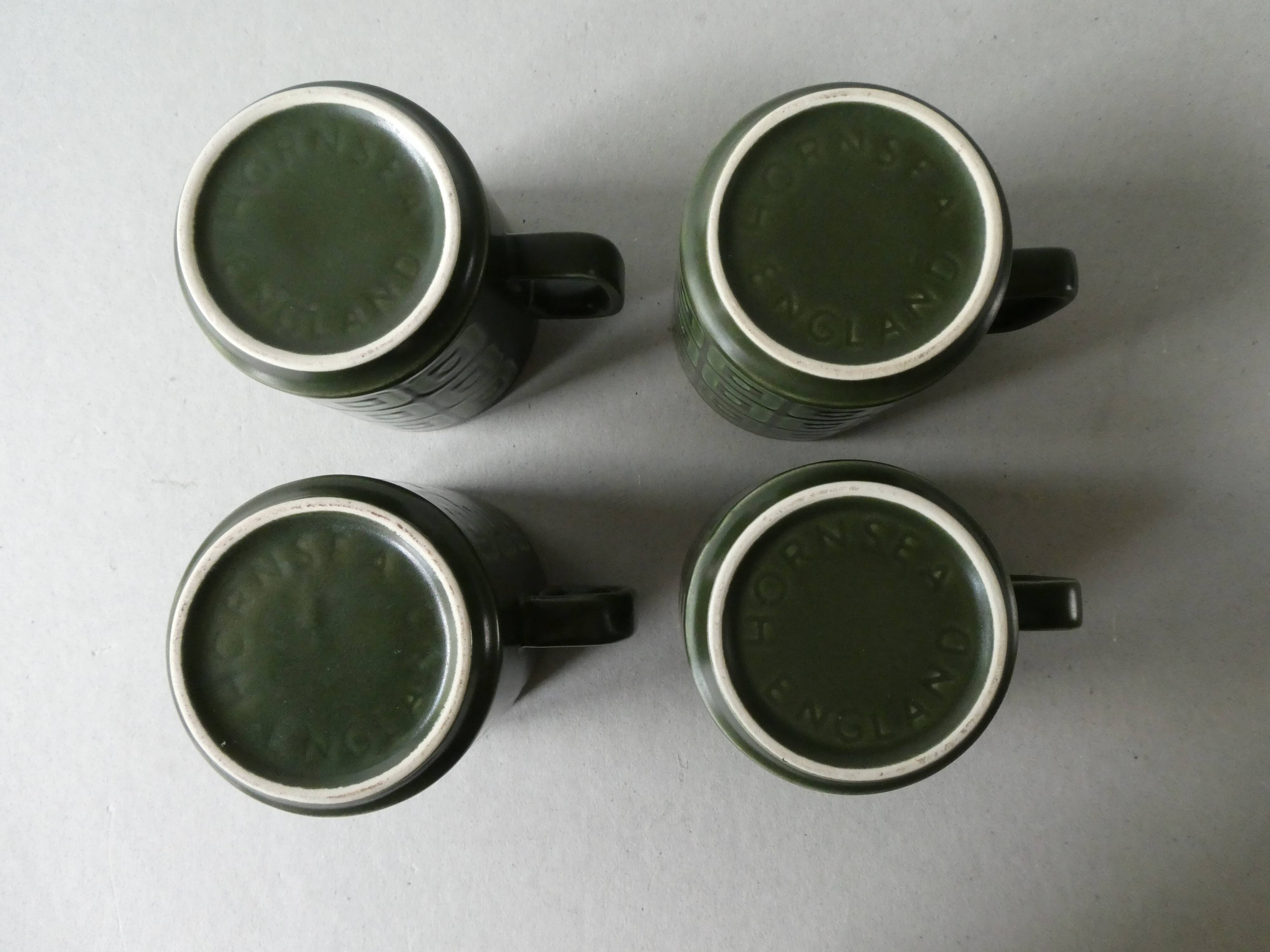 Lot of 4 ceramic mugs, your khaki, 70s