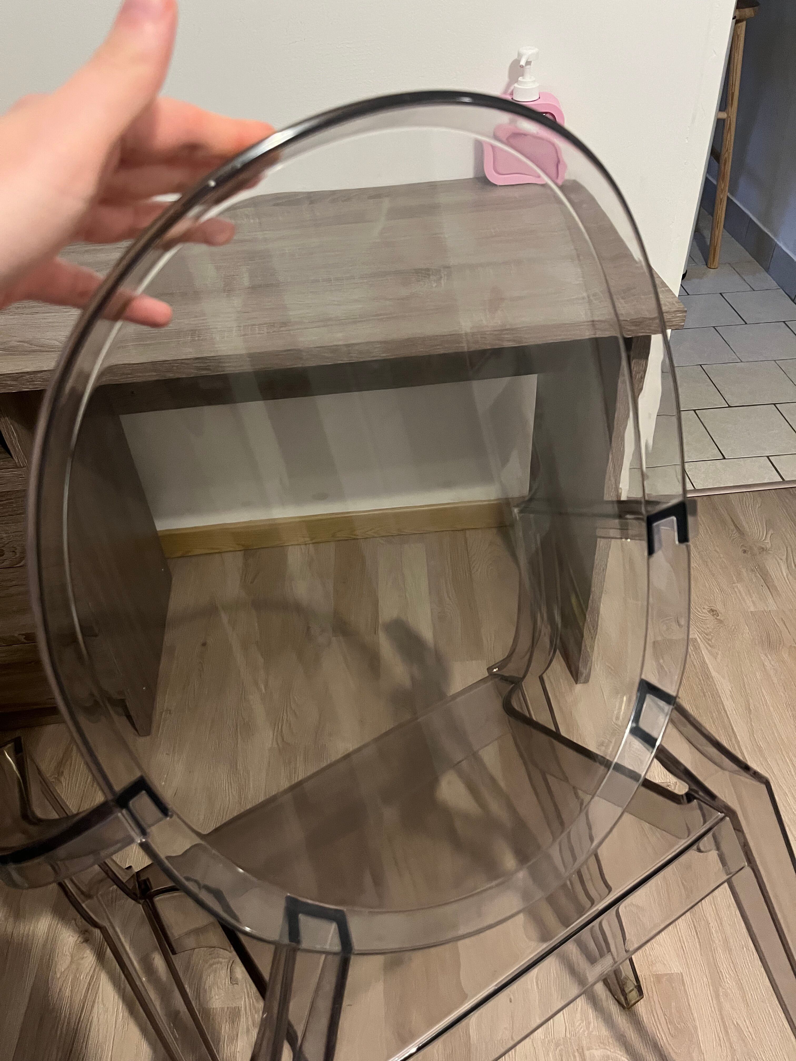 Kartell LOUIS GHOST chair by Philippe Starck