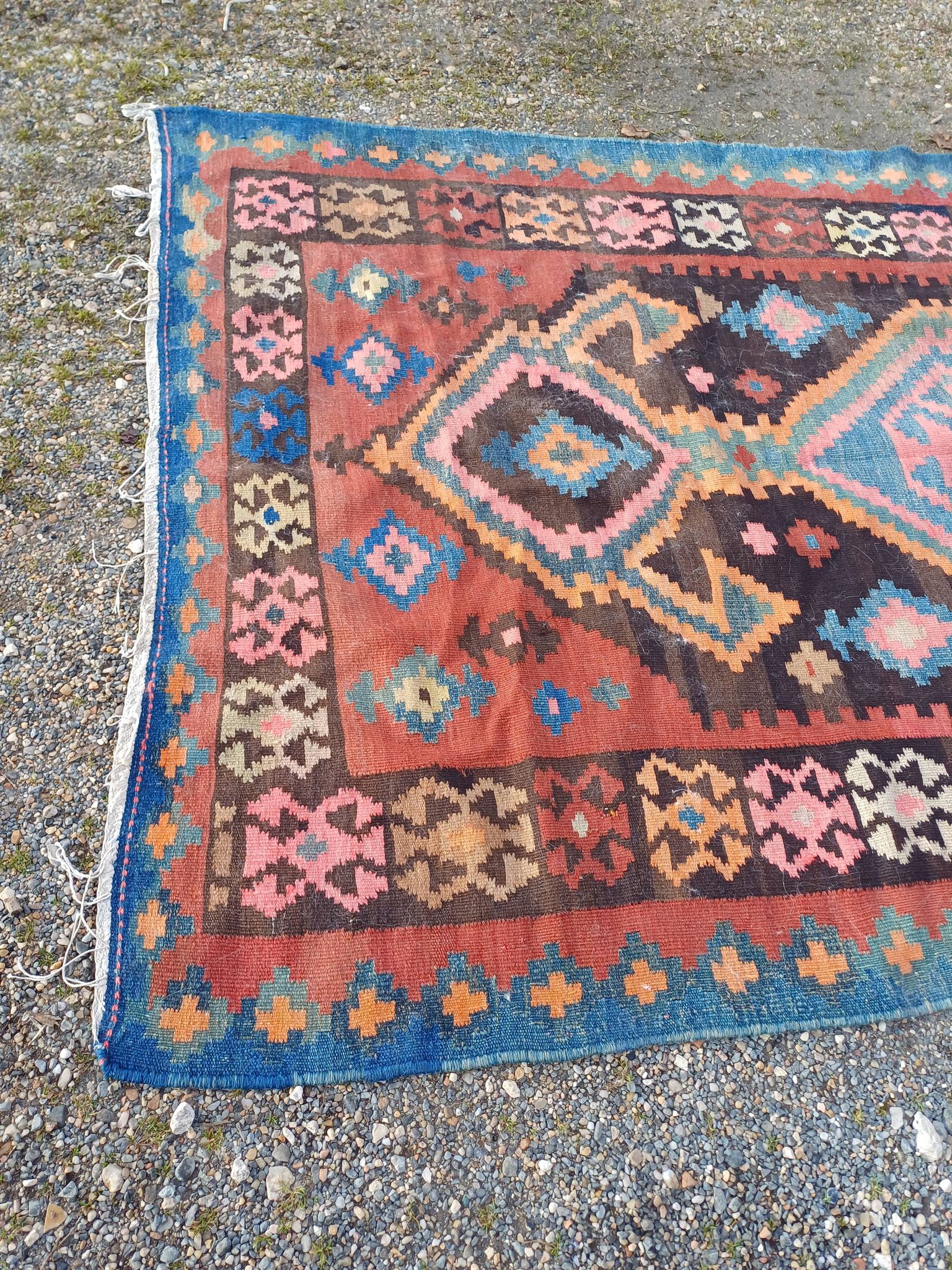Hand Knotted Persian Rug