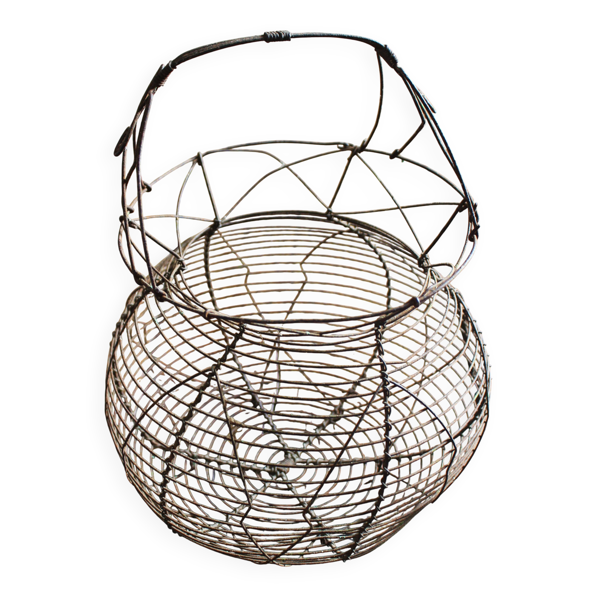 Wire basket salad eggs handle decorations