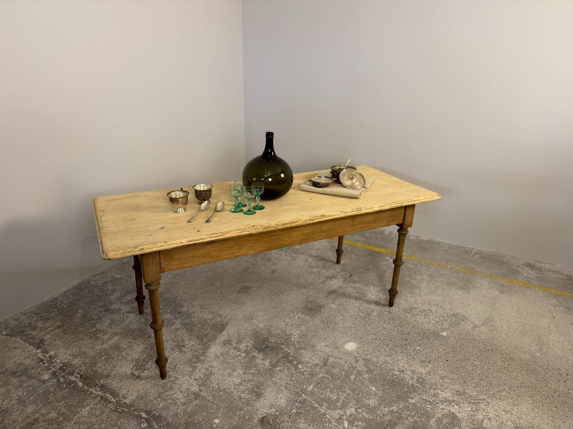 Old farmhouse table in fir, bistro style – 180 cm