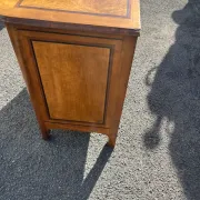 Commode de style Louis XIV en marqueterie – Dans le goût de Hache