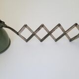 Workshop accordion applicator