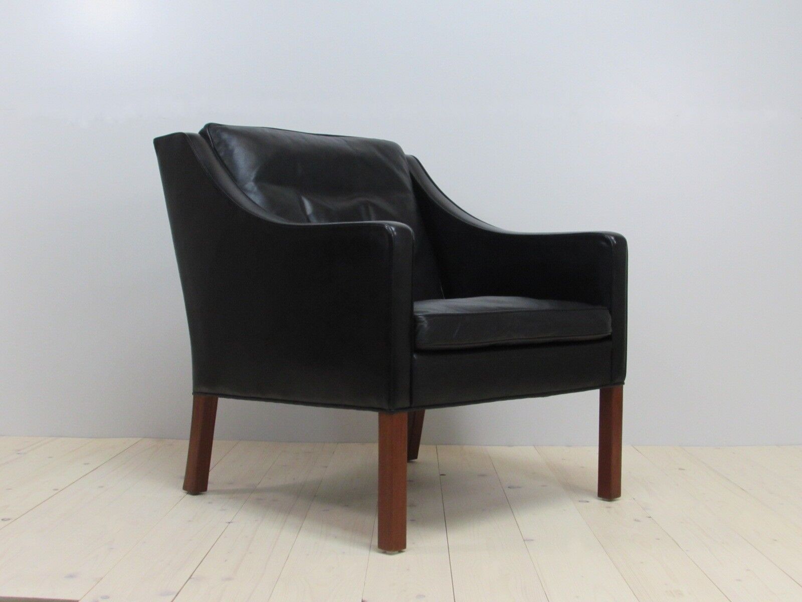 2207 armchair by Børge Mogensen for Fredericia 1960s