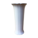 Vase blanc en porcelaine