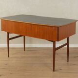 Free-Standing Desk by Musterring
