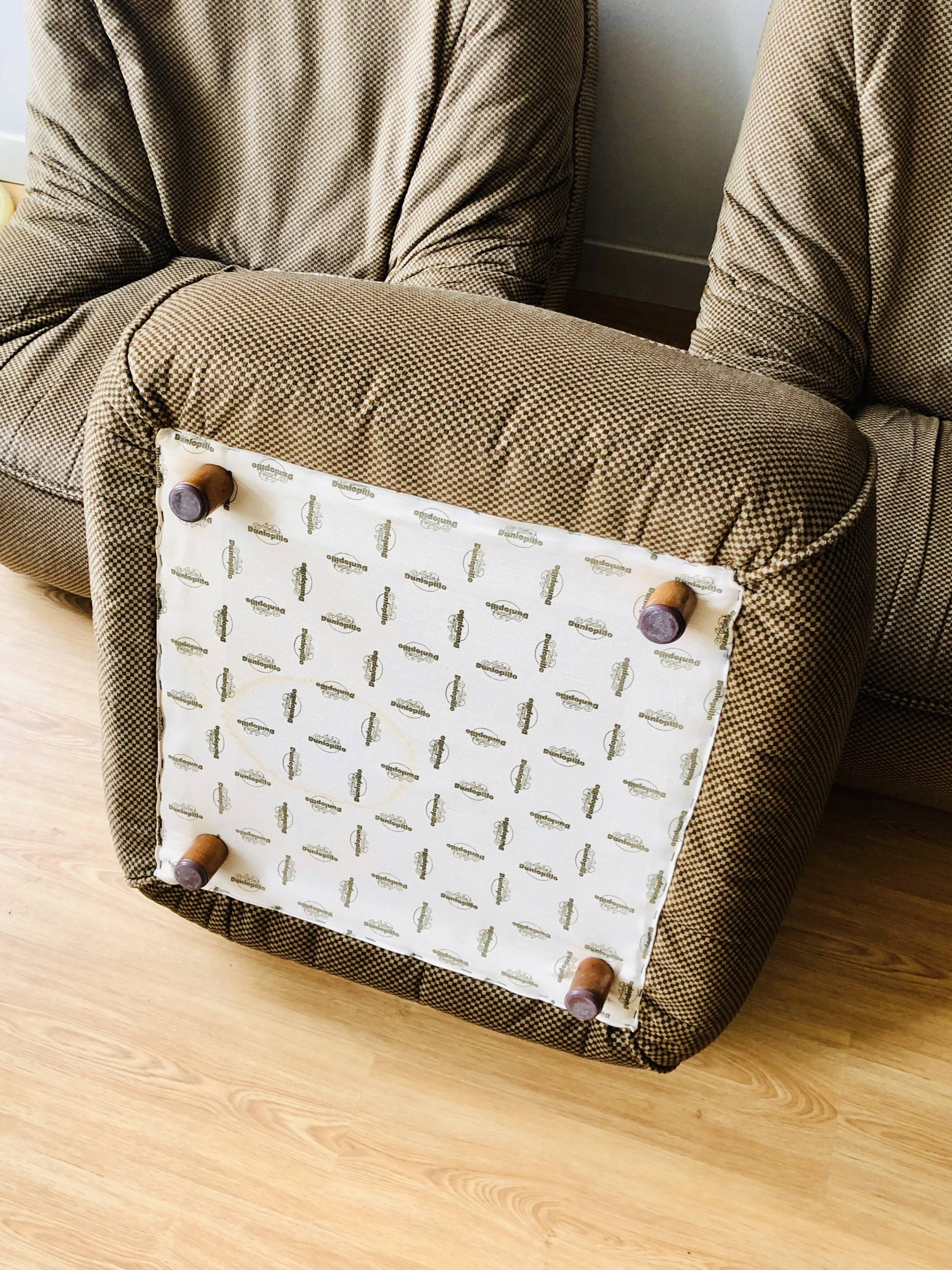 Atelier Dunlopillo vintage 2 drivers and 1 pouf