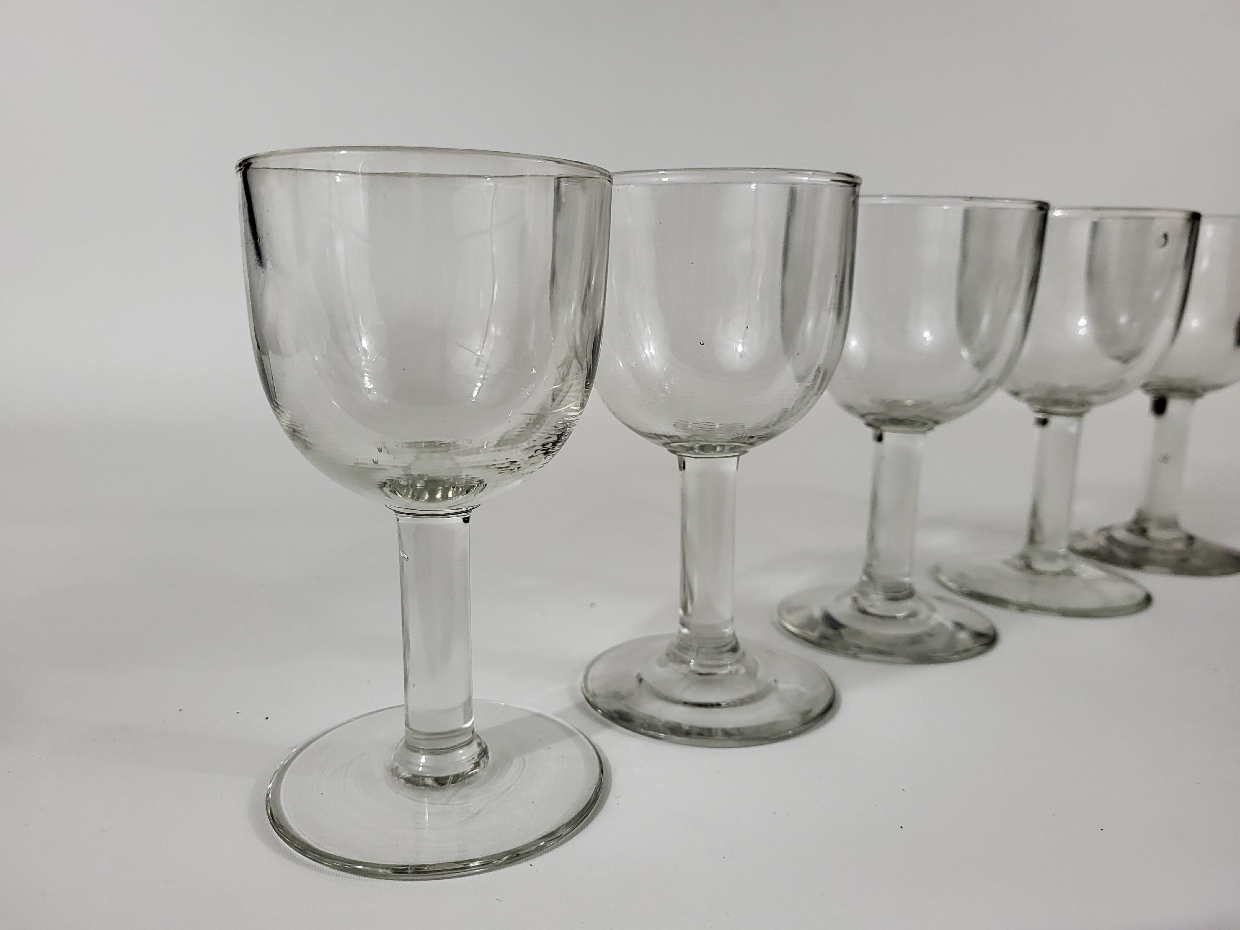 Set of 5 glasses blown balloon XIXth