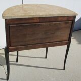 Half-moon dresser
