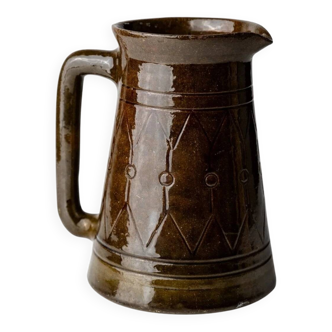 Vintage ceramic pitcher or vase with handle by Urbano Fontana, relief, brown glaze, Italy 1970s.