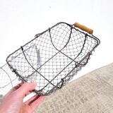 Panier à œufs grillagé ancien