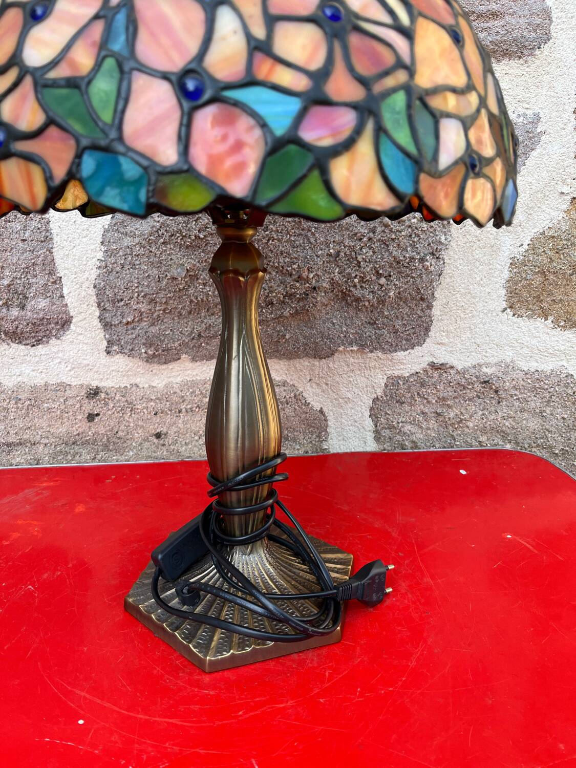 Tiffany lamp