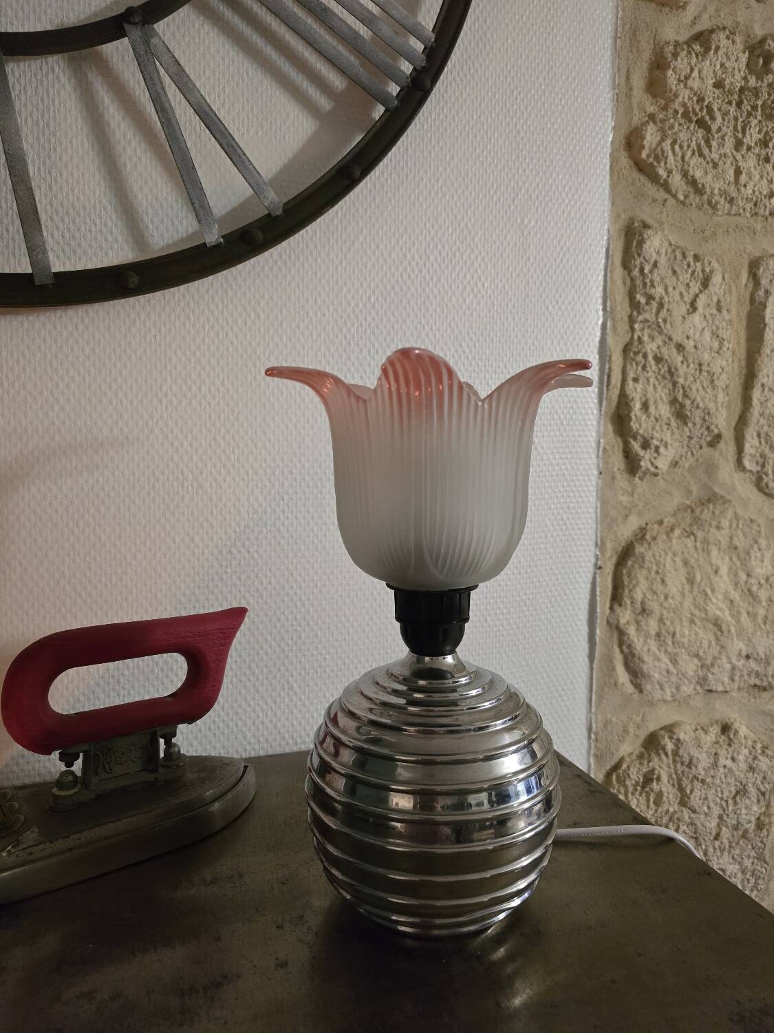 Vintage ball lamp and tulip with pink edges