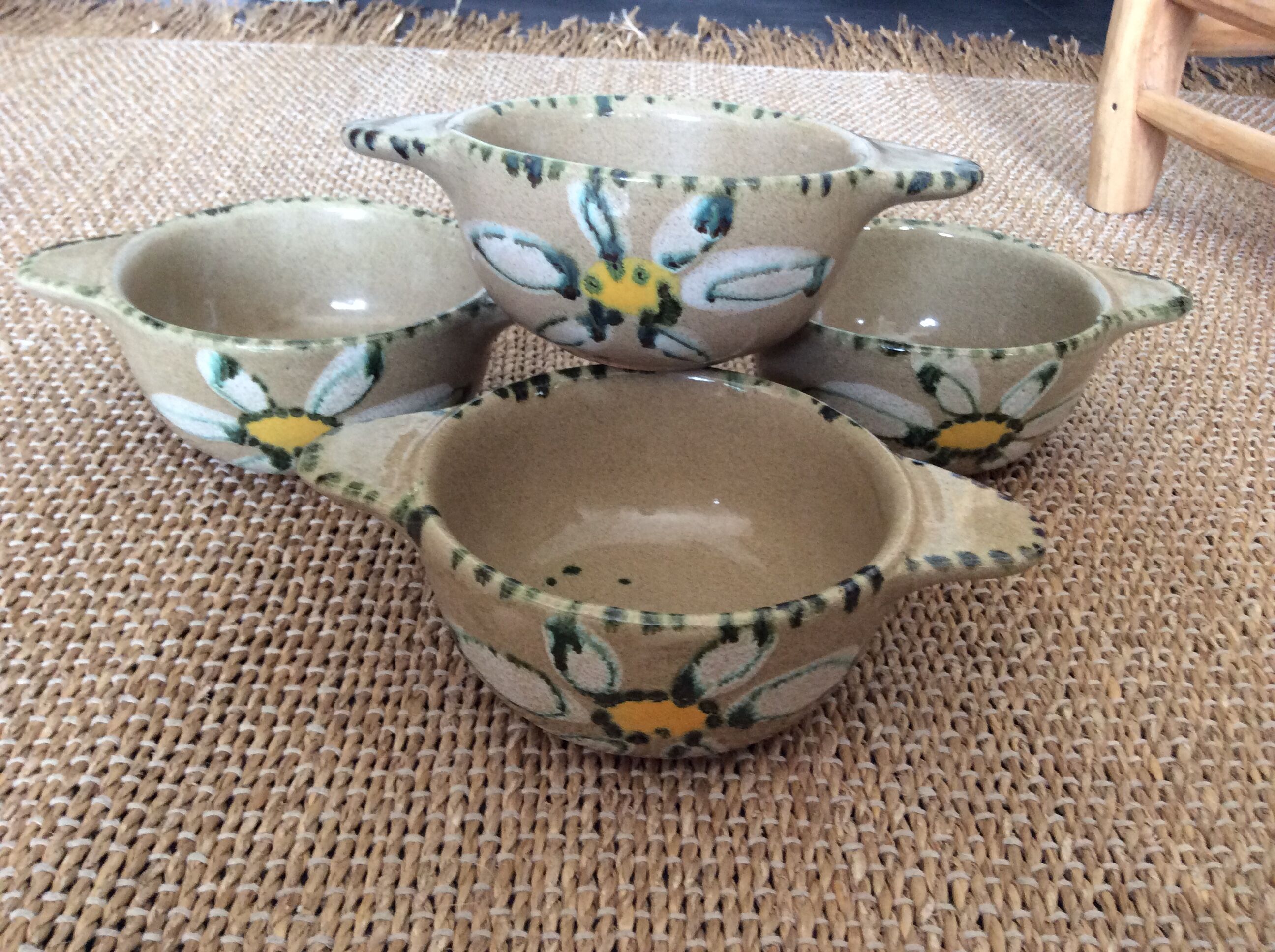 4 glazed terracotta bowls