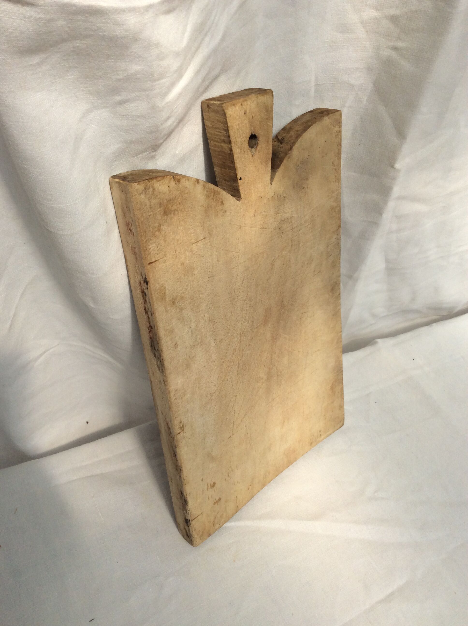 Wood cutting board