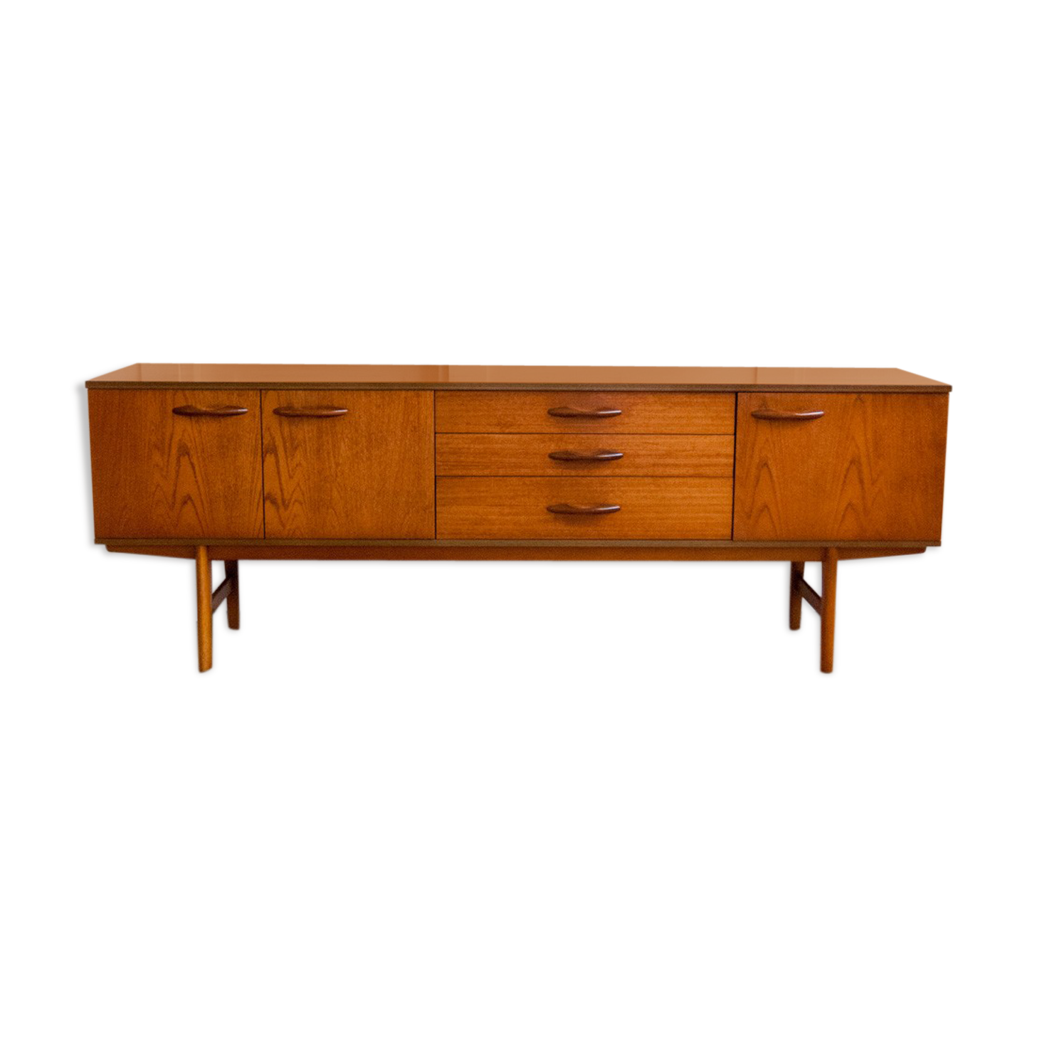 Teak sideboard by Avalon