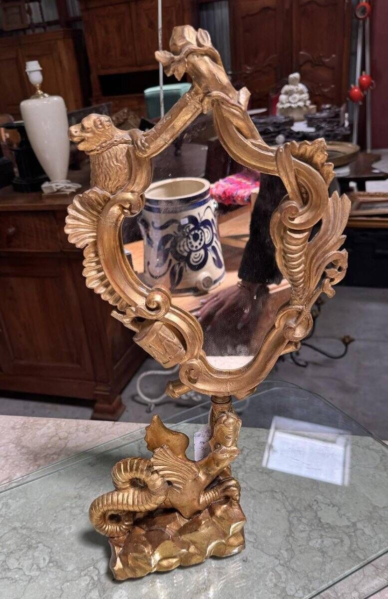 According to Gabriel Viardot: dragon mirror in gilded wood.