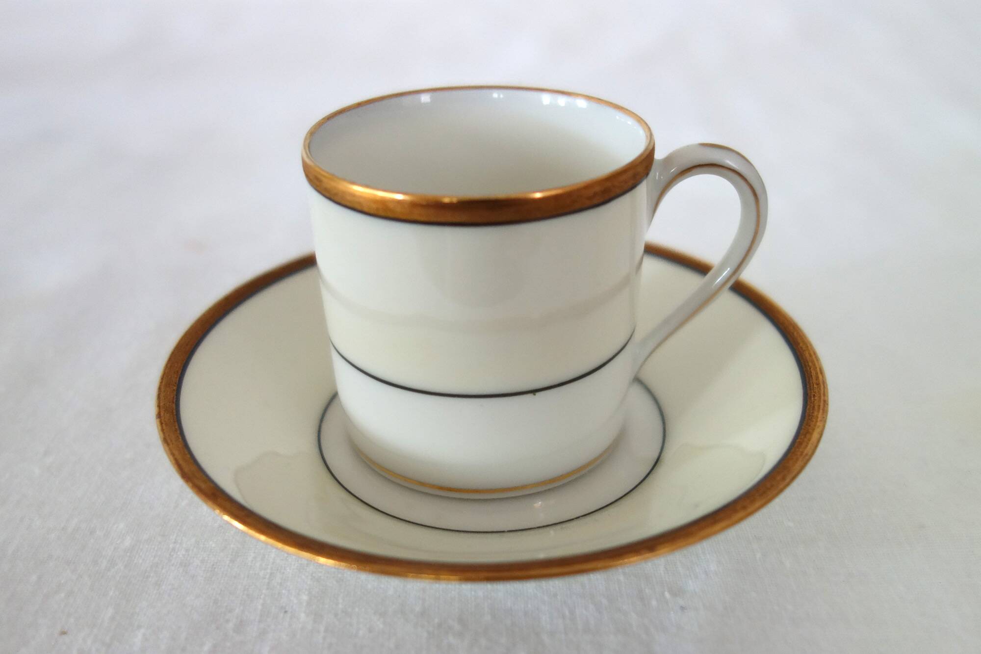 6 Robert Haviland Mocha Cups 1930s