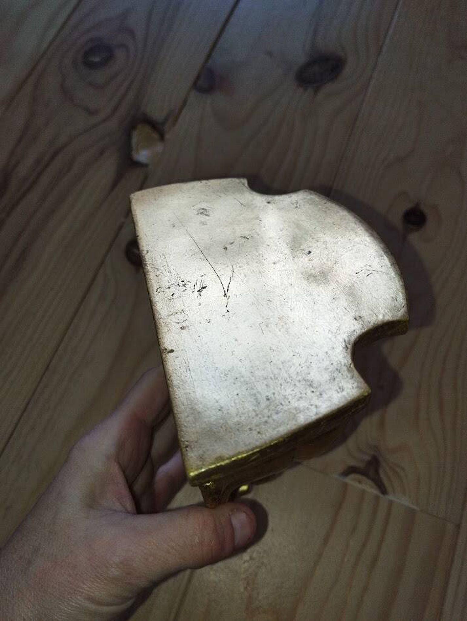 Wall console in rockwork – patinated gold decor, Louis XV style