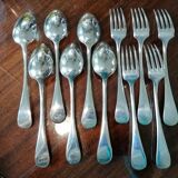 11 place setting cutlery set