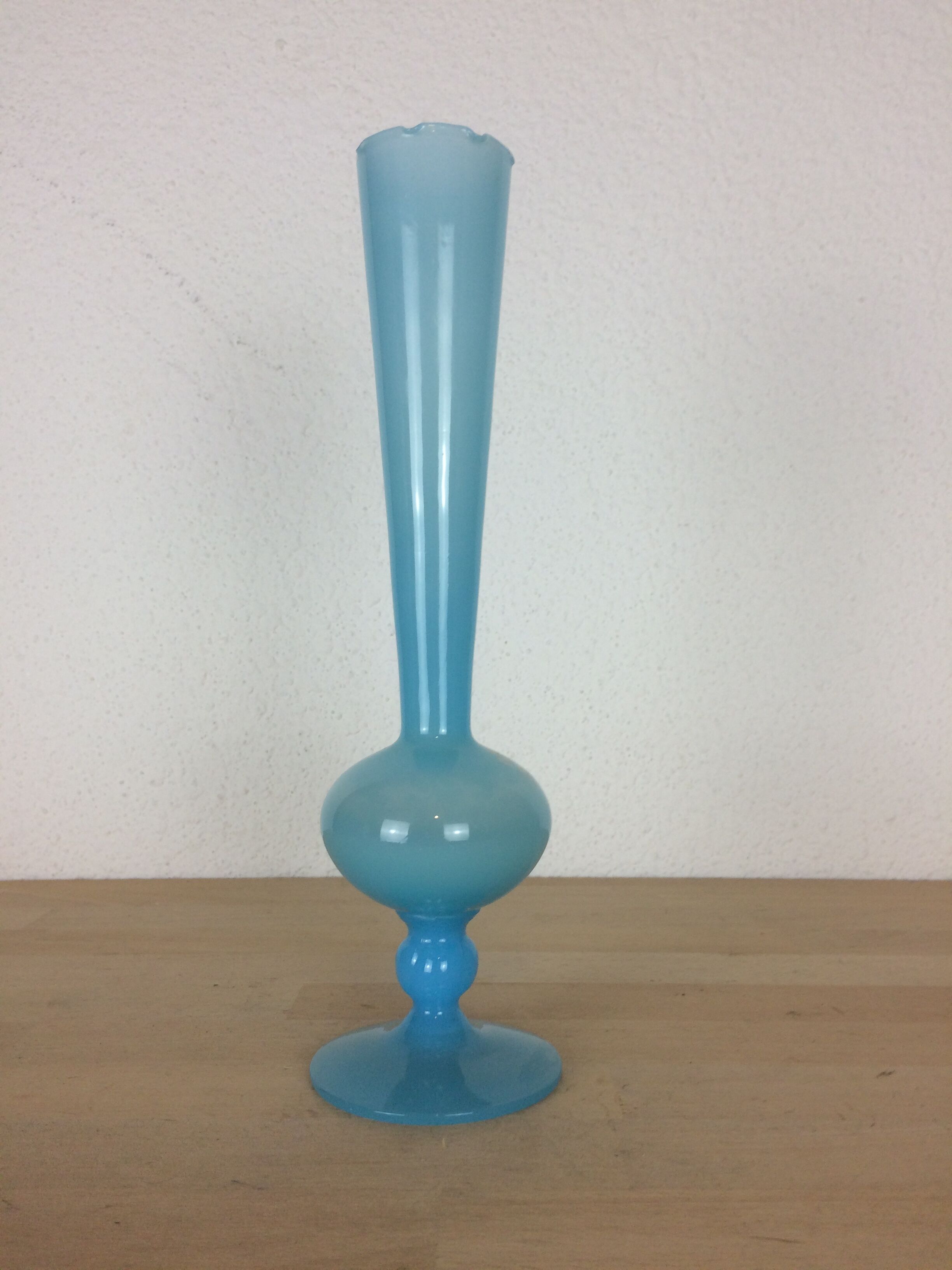 Enamelled opaline vase, blue soliflore