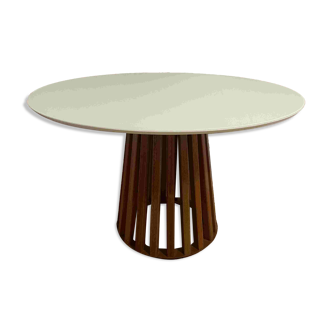 120cm round table with glass top and eucalyptus base, made in Brazil