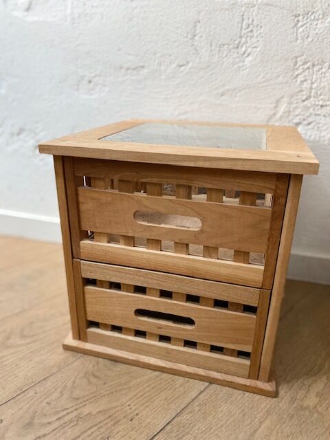 Pair of bedside tables