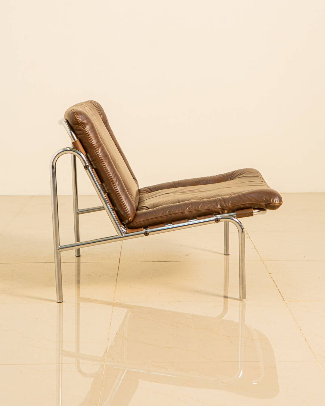 "SZ07" brown leather armchair by Martin Visser for Spectrum 60's