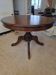Table ronde ancienne à pied central – Ø 110cm