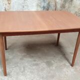 Scandinavian table extansible